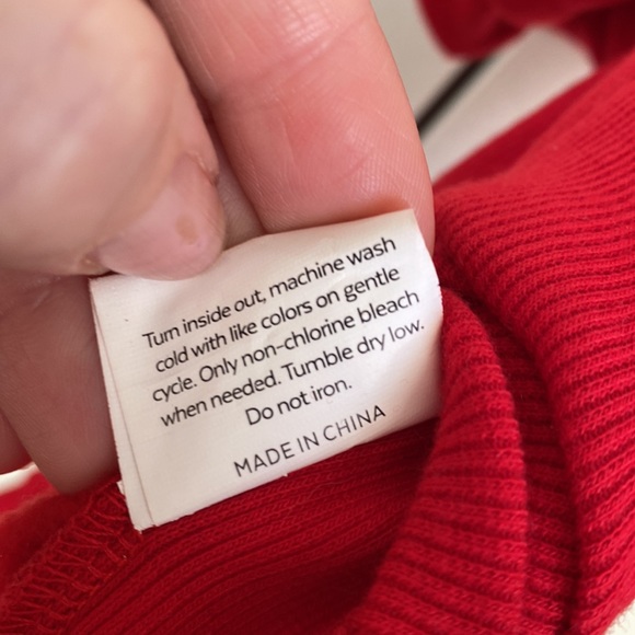 Red athletic hooded puppy tracksuit - Picture 11 of 13